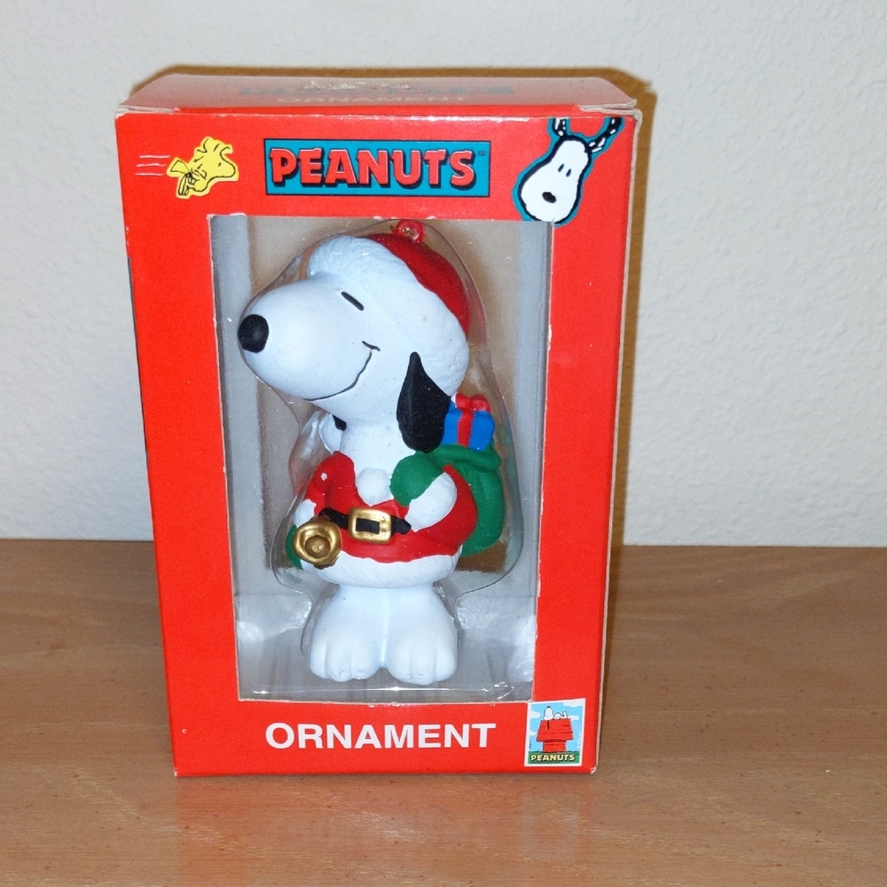 Snoopy Ornament As Santa Claus Bag of Toys Christmas Peanuts Gang New Kurt Adler